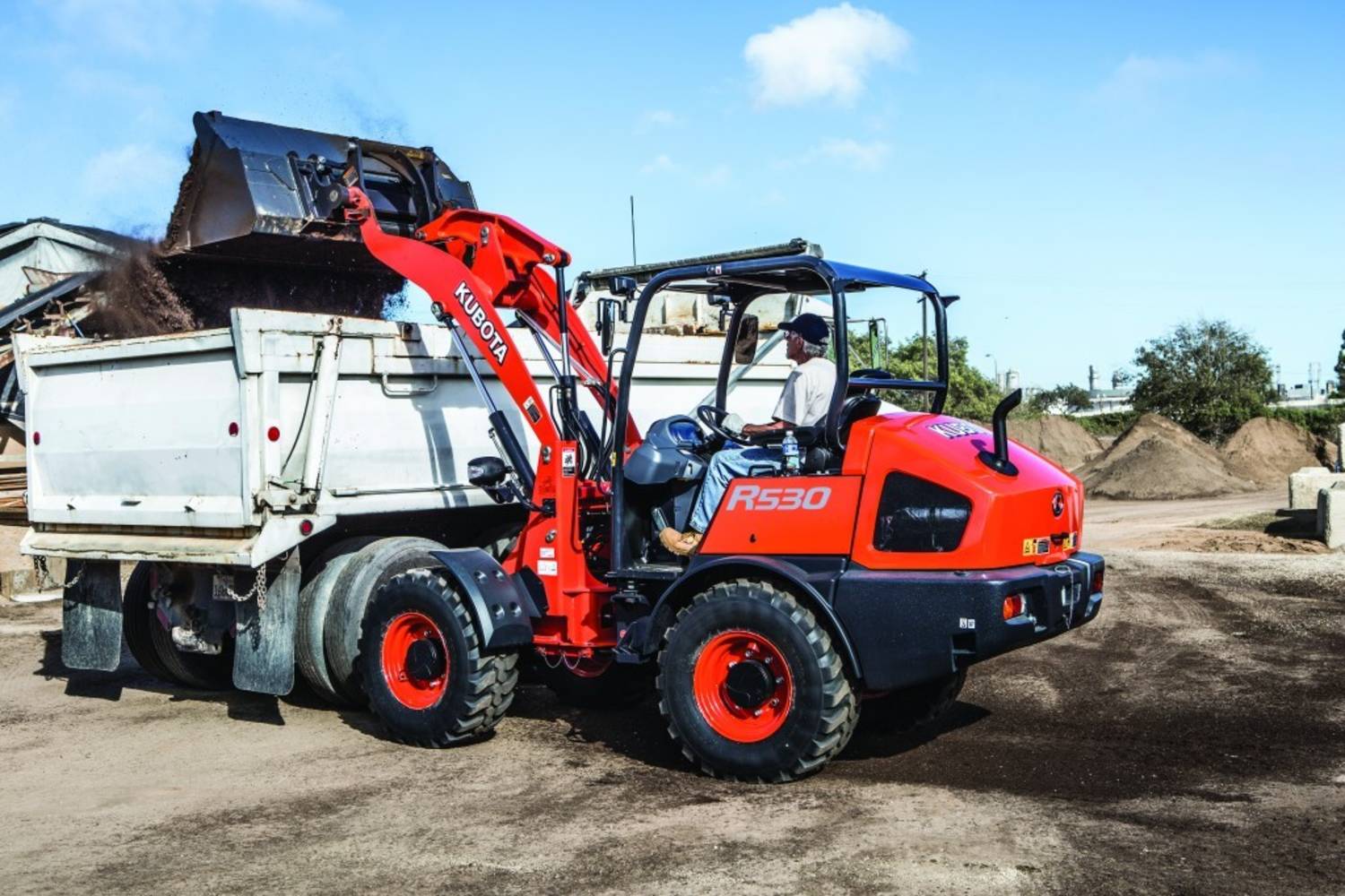 Kubota RSeries Wheel Loaders 5164.5 HP Blueline Manufacturing Co.