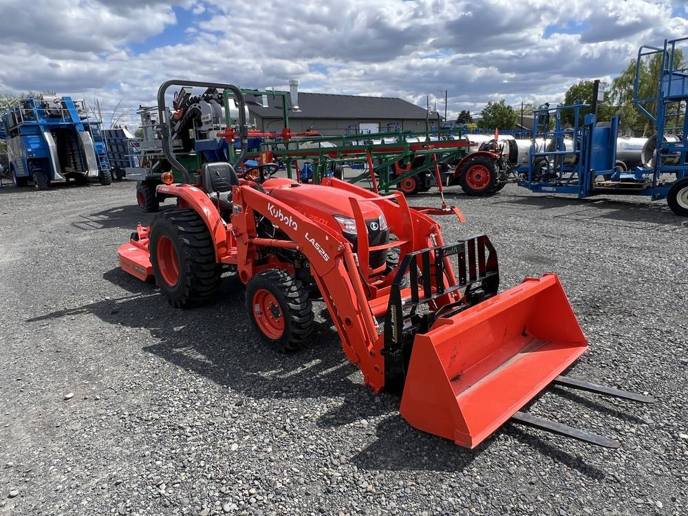 Kubota L2501HST